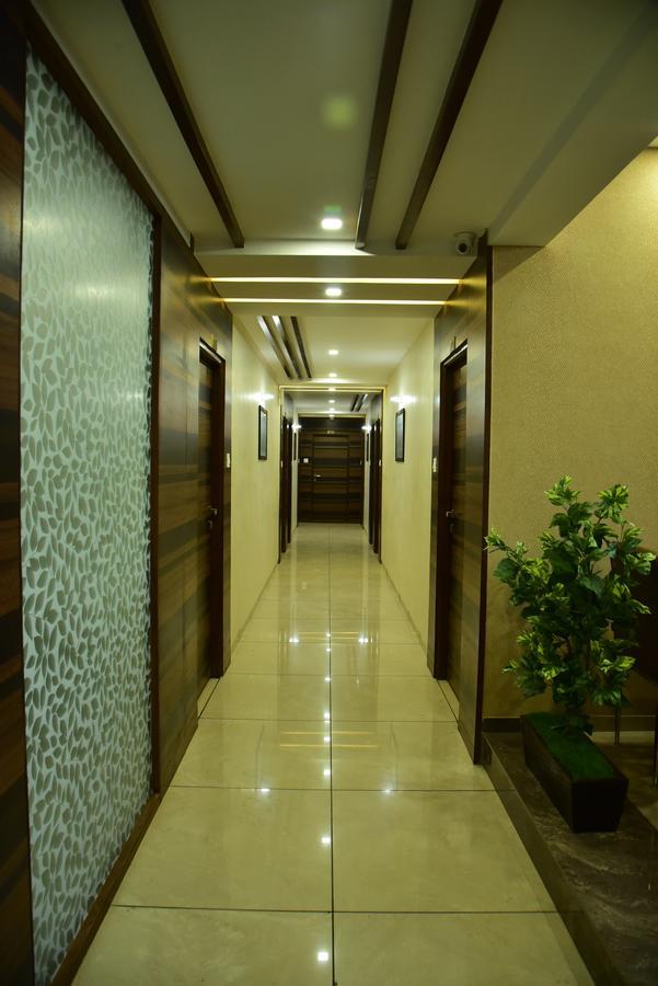 Hotel Ahmedabad Inn Ngoại thất bức ảnh